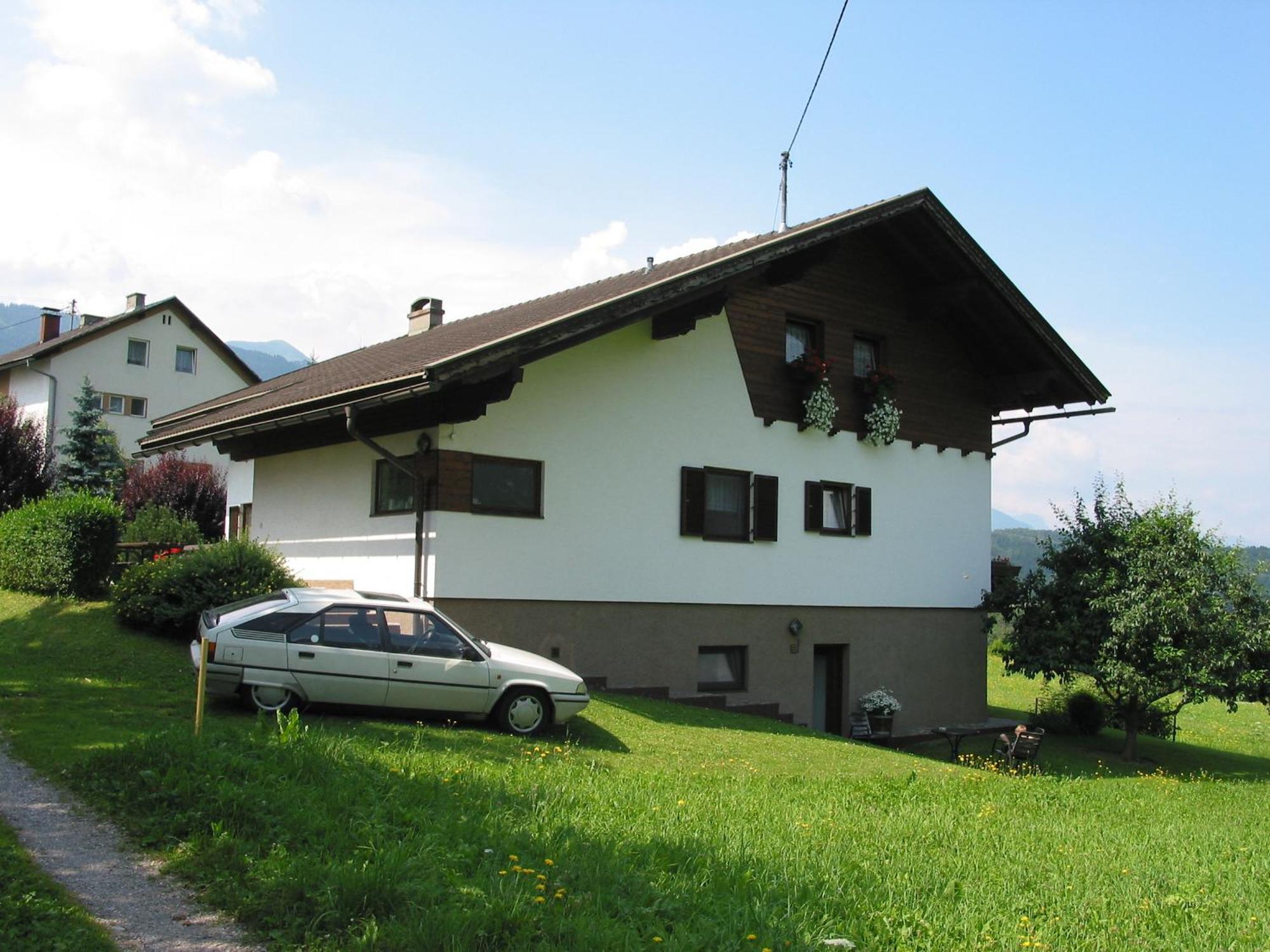 Ferienwohnungen Familie Jarnig Inge Görtschach Buitenkant foto